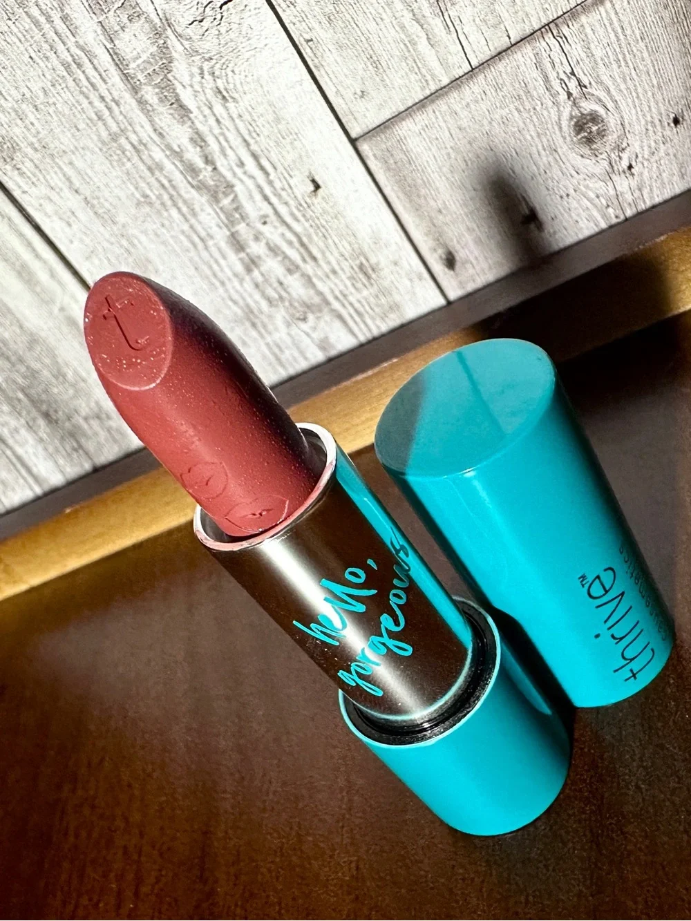 *Flaw* Thrive Causemetics Headliner Lipstick AQUILA Warm Rose Mauve 0.13